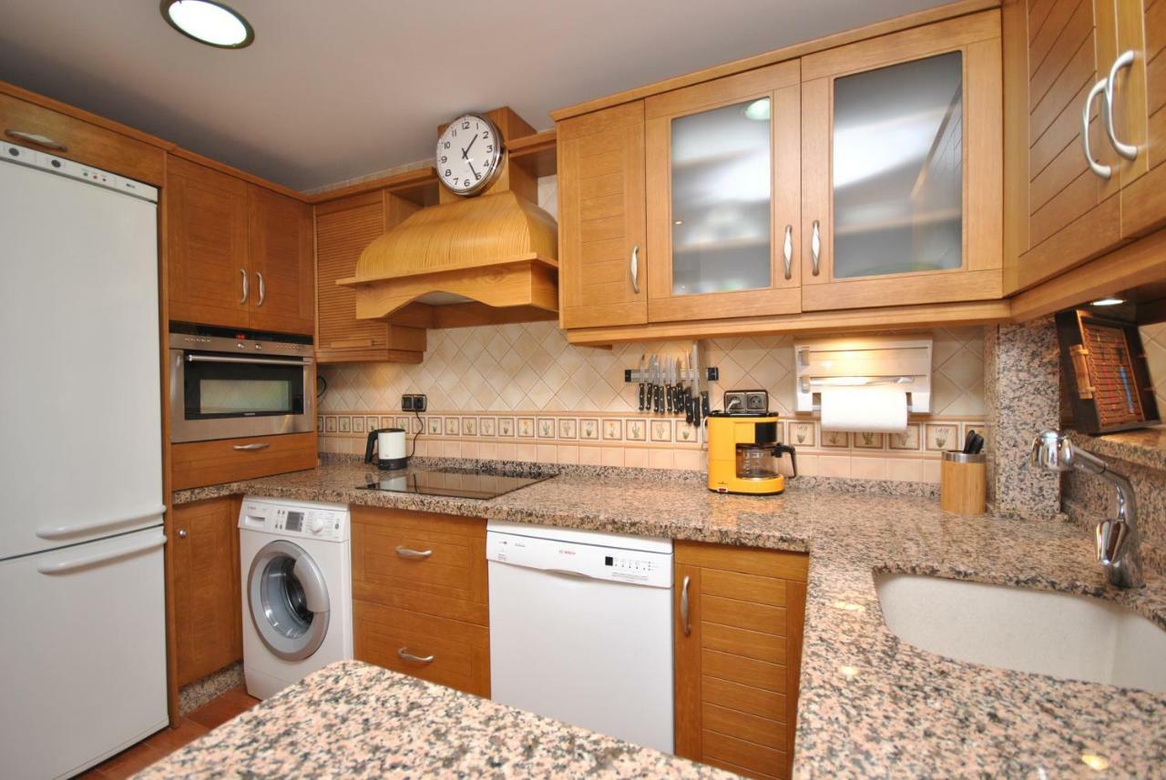 Apartamento Roca Bajondillo Torremolinos Exterior photo